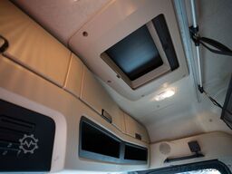 MERCEDES ACTROS 1843 LS