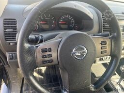 NISSAN DoubleCab LE 4X4-PKW Zulassung-Getriebe Probleme