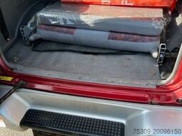 NISSAN Terrano 2,7 Diesel - 7 Sitzer & AHK