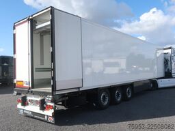 Schmitz Cargobull SKO 24 Bitemp Multitemp Doppelstock Carrier