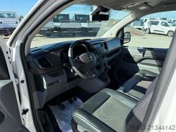 Opel VIVARO 1.5 120