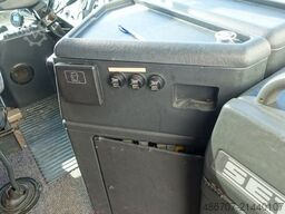 SETRA S315 GT-HD 52 Sitze