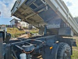 MERCEDES-BENZ Actros 1841 / 4X4 ALLRAD / Kipper+Kran /WENIG KM