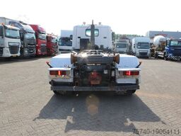 Scania P124-360 + HOOK + 6X2 + MANUAL + EURO 2