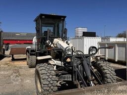 NEW HOLLAND F106.6A alrrad 6x6 Grader 12 Ton - 10.700 Std