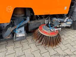 MITSUBISHI Canter FUSO Kehrmaschine BROCK SL140 4 m³