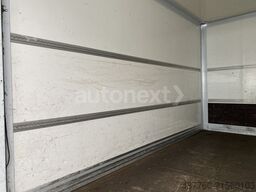 MERCEDES-BENZ Sprinter 316 Aut.*Ladebordwand* AHK 3,5t+Navi 31