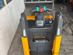 Jungheinrich ERE 225 - 2400mm