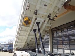 MERCEDES-BENZ Arocs 3246 /Blattfederung/Bordmatik/Meiller