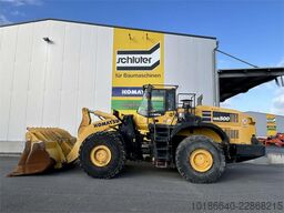 Komatsu WA500-8E0