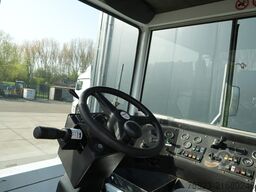 Terberg TT 17 Hookarm system terminal truck 25km