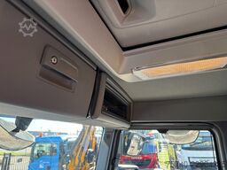 Renault C440 + HMF 2320 K3-- 3X EXT. + 6X2/4 HYDRO DRIV...