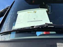 Renault C440 + HMF 2320 K3-- 3X EXT. + 6X2/4 HYDRO DRIV...