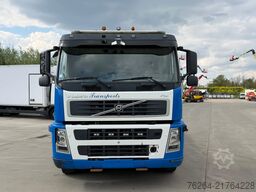Volvo FM 440 6X2 HAAKARMSYSTEEM