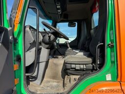 RENAULT Premium 370 4x2