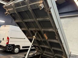 NISSAN NT 400 Cabstar 3 Seiten Kipper Klima AHK 3,5T