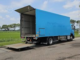 VOLVO FM 370 19.5T  DOORS LIFT AC