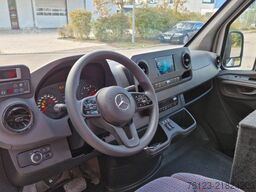 MERCEDES-BENZ Bürgerbus Sprinter 907  Niederflur 9 Sitze