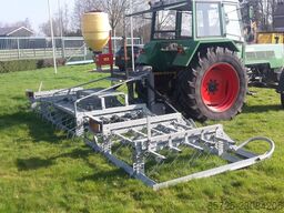  Graslandverzorgingsmachine