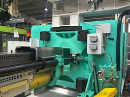 Arburg 570H 2000-800 e² / Hybridmaschine