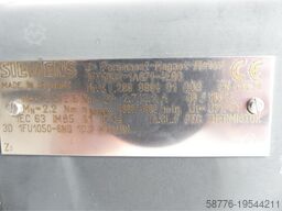 Siemens 1FT5052-1AG71-4EG0 3-Permanent Magnet Motor SN: E L299 9994 01 003