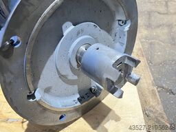 SIEMENS 1LA7130-4AA61