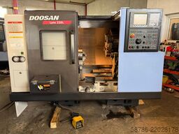 Doosan Lynx 220LB