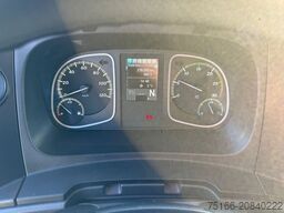 MERCEDES-BENZ ATEGO 1230 L BDF-Fahrgestell 7,85 m*Vollluft*AHK
