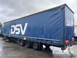 Schmitz Cargobull Semitrailer Curtainsider Mega