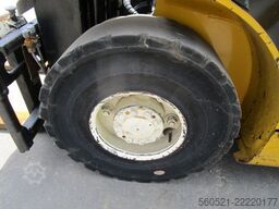 Yale 2,5 Ton. mit Seitenschieber + Triplex-Freihub 5m