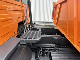 SKM Industriemaschinen GmbH SKM Industriemaschinen GmbH SKM Industriemaschinen GmbH