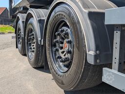STAS HardoX Stahl 74 m³, Liftachse, MIETEN?