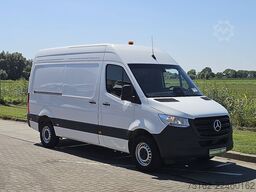 MERCEDES-BENZ SPRINTER 311 L2H2 MBUX10  RWD