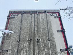 Ekeri box trailer w/ Side opening on both sides.