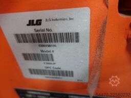 JLG E300AJP