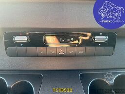 Mercedes-Benz Sprinter 317 CDI KOFFER MET LIFT - AUTOMAAT