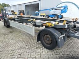 HÜFFERMANN HMA 18.24 LS Vario-Carrier, 2x Absetzcontainer
