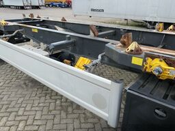 HÜFFERMANN HMA 18.24 LS Vario-Carrier, 2x Absetzcontainer