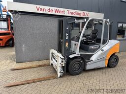 STILL RX70-40 Triplo 400 Freelift / Sideshift / Vorkversteller Containertruck Deutz Diesel 2014