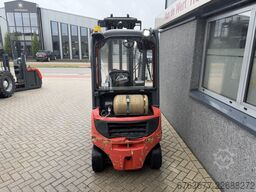 LINDE H16T-01 triplo545 / sideshift / 4e functie / 2019 / 10.200uur / LPG