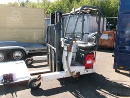 MOFFETT M 4 20.1*Schubgabeln*2 to Tragkraft