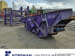  Screening machine Integra with Conveyors