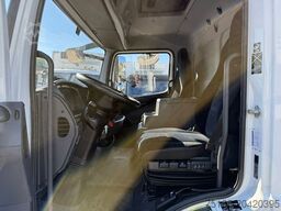 MERCEDES-BENZ ATEGO 818L Kühlk.4,3m LBW 1T*ROHRBAHN*THERMOKING