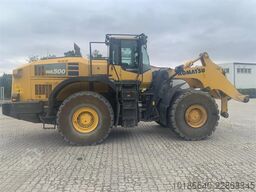 Komatsu WA500-8