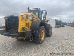 Komatsu WA500-8