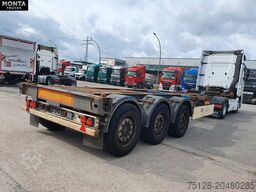 SCHMITZ CARGOBULL Gotha SCF 24 G, SAF-Achsen, Liftachse