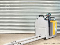 Jungheinrich ECE 225 - Service Neu - Batterie 83% + Garantie