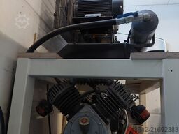 Kaeser und Schneider 