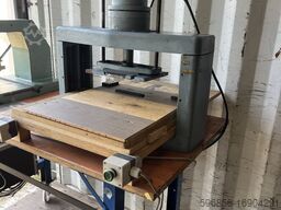 Prasa Introligatorska