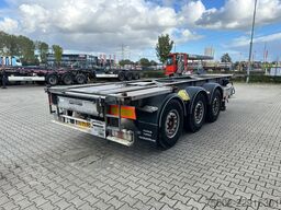 Van Hool 3B2015 20FT/30FT ADR chassis / galvanized / dis...